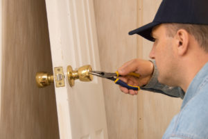 Locksmith installs lock Birmingham